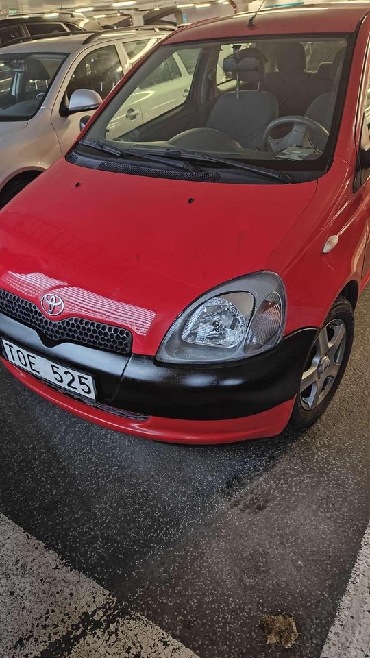 Toyota Yaris 3-door 1.0 VVT-i Manual, 68hp, 2002