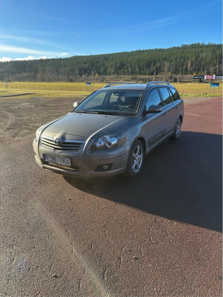 Toyota Avensis Stasjonsvogn 1.8 VVT-i Manuell, 5-trinn, 129hk, 2007