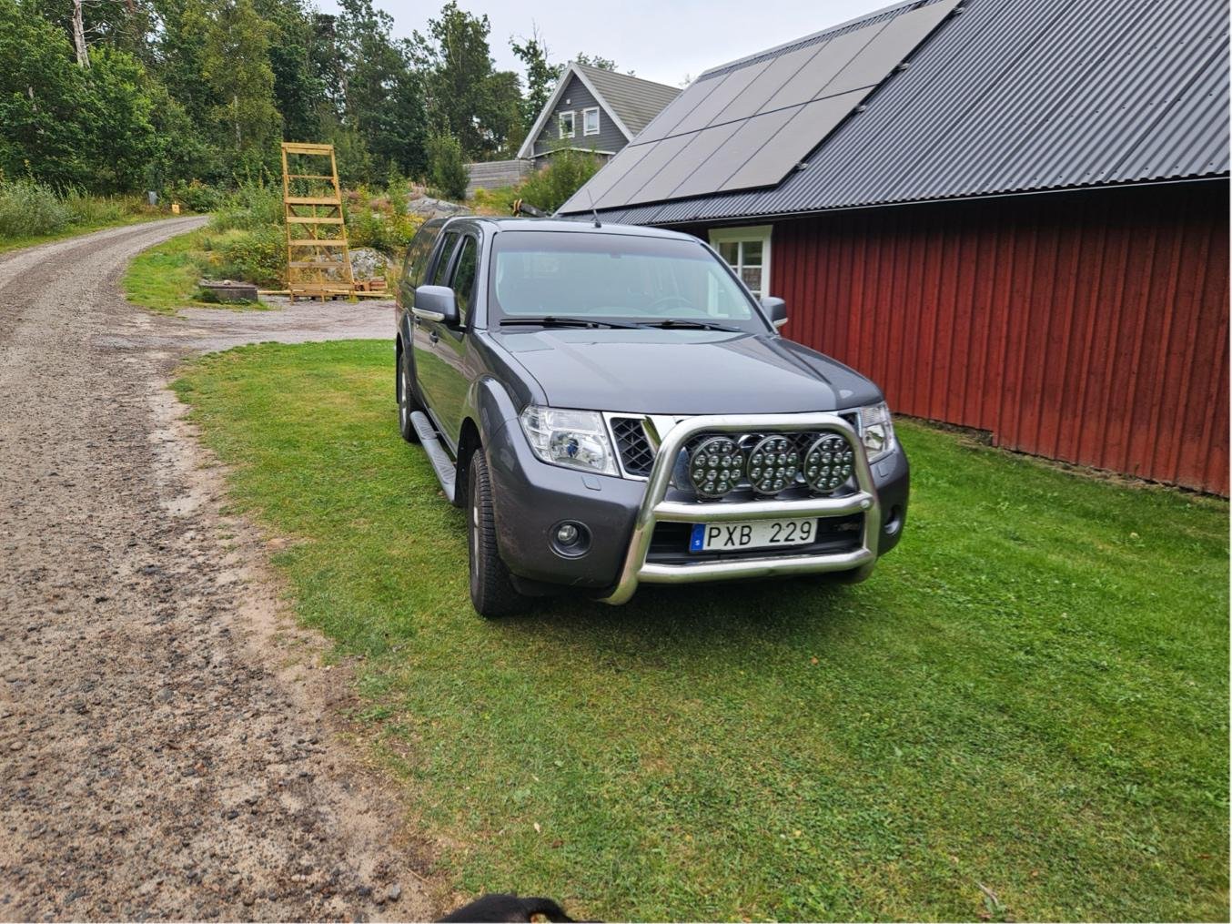 Nissan Navara Dubbelhytt 2.5 dCi 4x4 Automatisk, 190hk, 2011