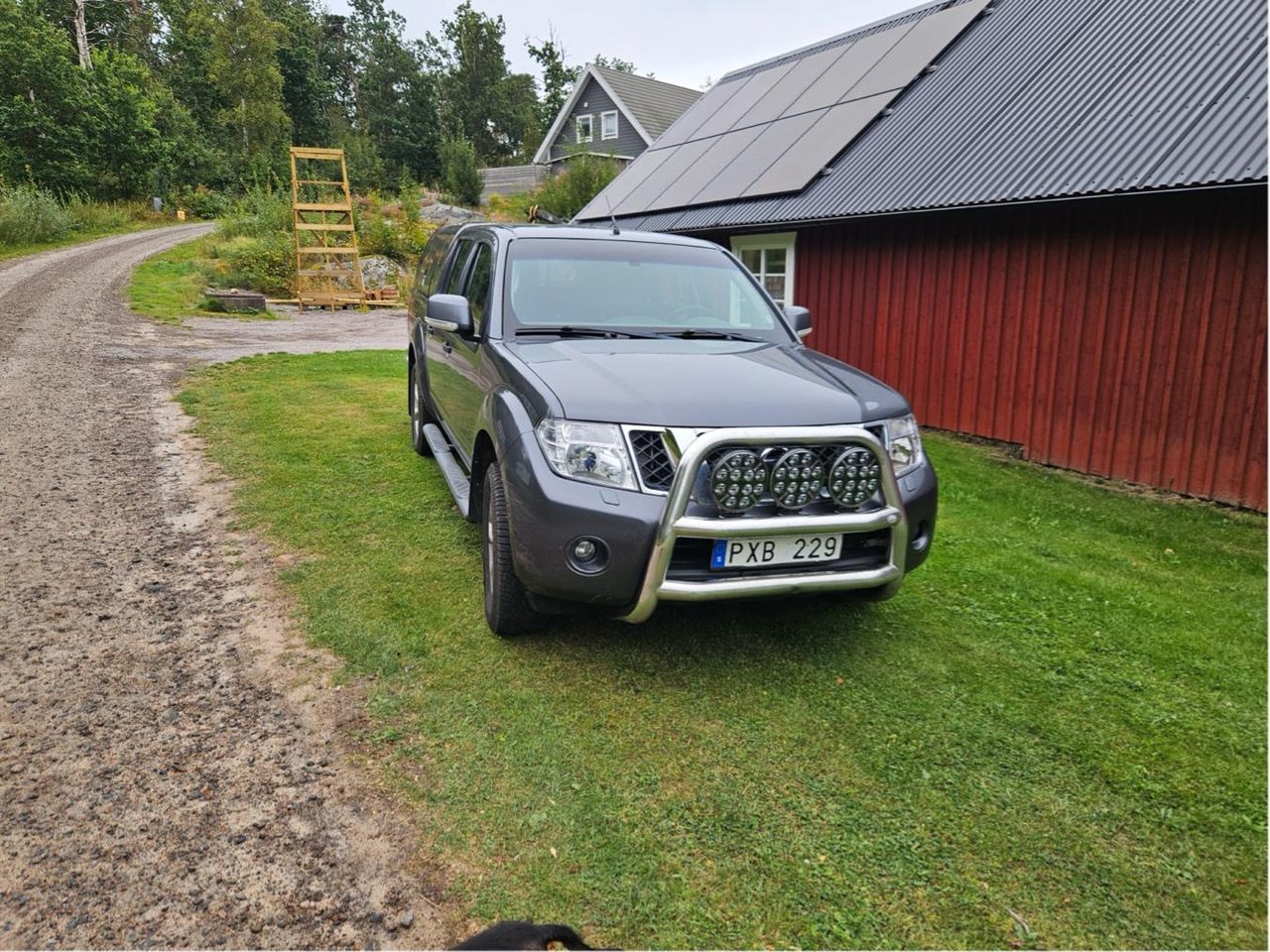 Nissan Navara Dubbelhytt 2.5 dCi 4x4 Automatisk, 190hk, 2011