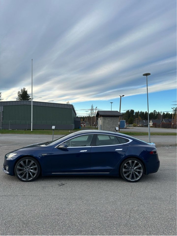 Tesla Model S 75D, 333hk, 2016