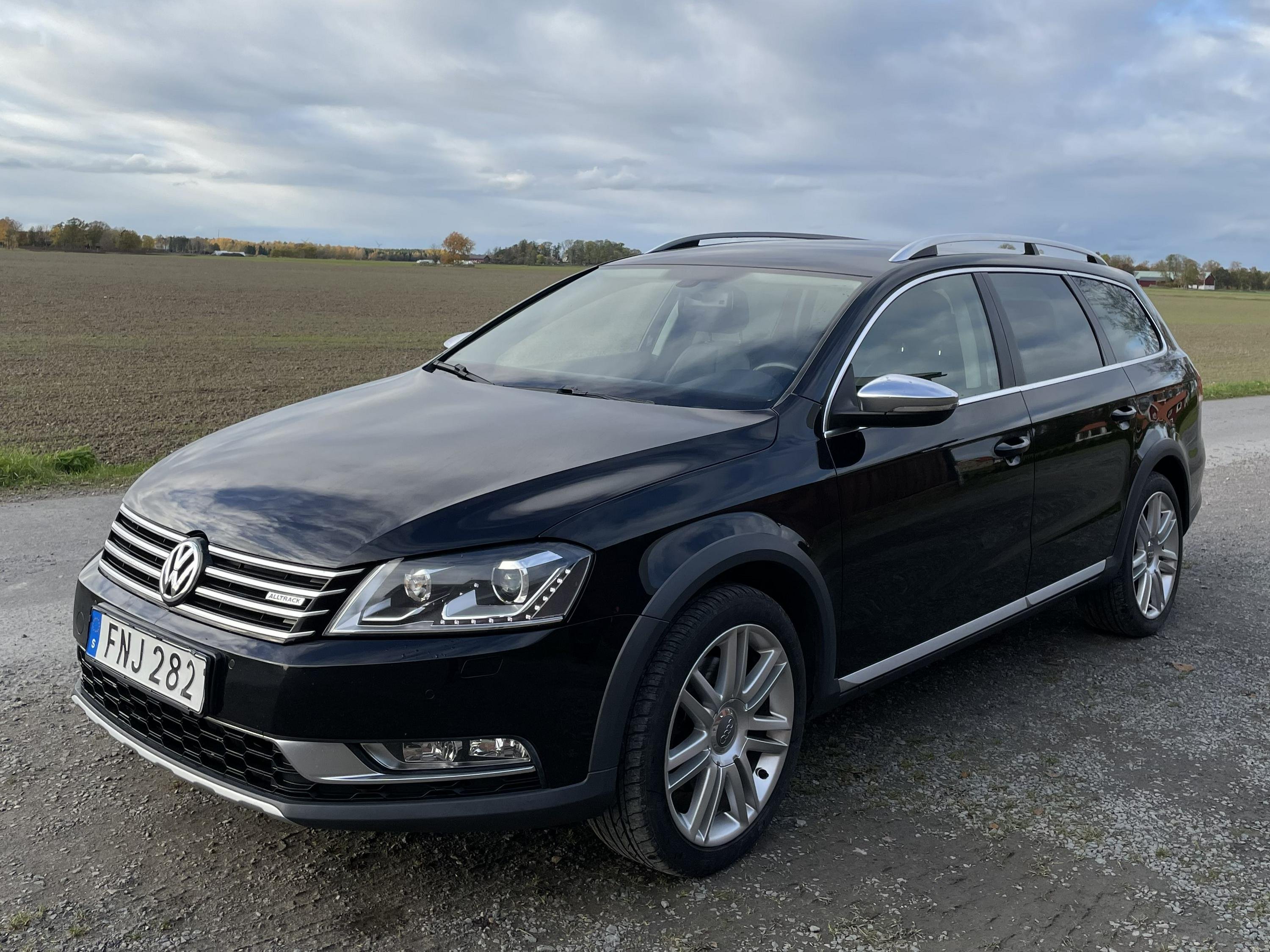 Volkswagen Passat Alltrack 2.0 TDI DPF BMT 4Motion DSG Sequential, 177hp, 2015