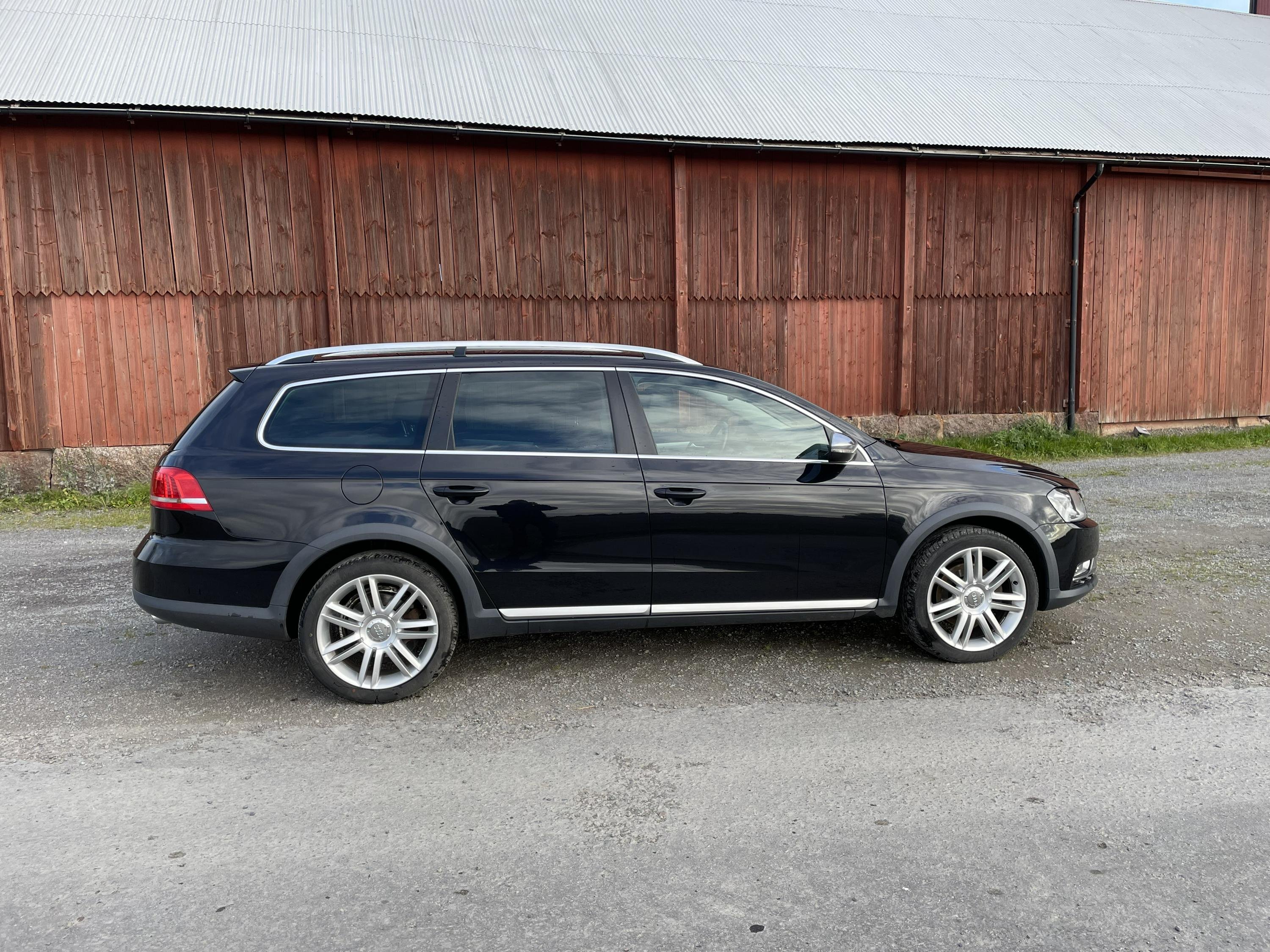 Volkswagen Passat Alltrack 2.0 TDI DPF BMT 4Motion DSG Sequential, 177hp, 2015