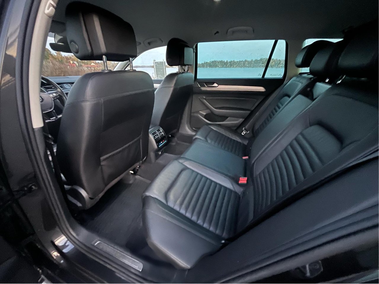 Volkswagen Passat Stasjonsvogn 2.0 TDI DPF SCR 4Motion DSG sekvensiell, 7-trinn, 190ps, 2018