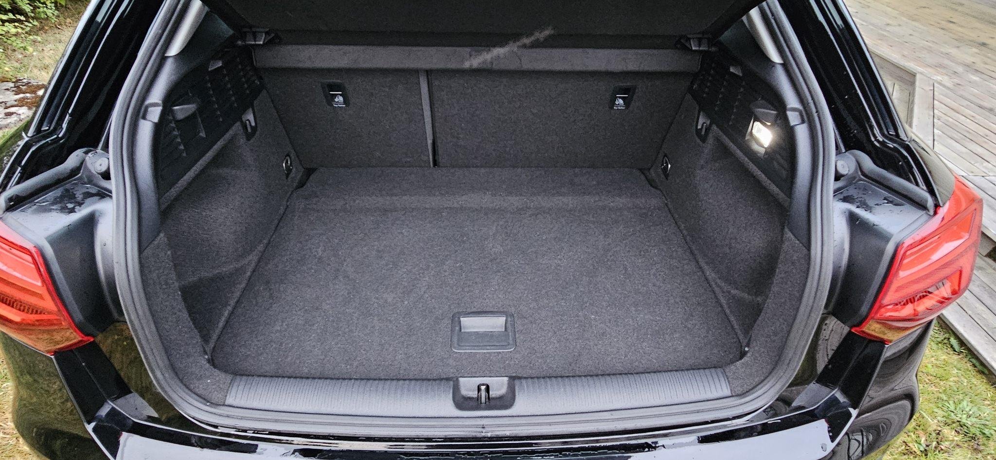 Audi Q2 30 TFSI Manuell, 116hk, 2019