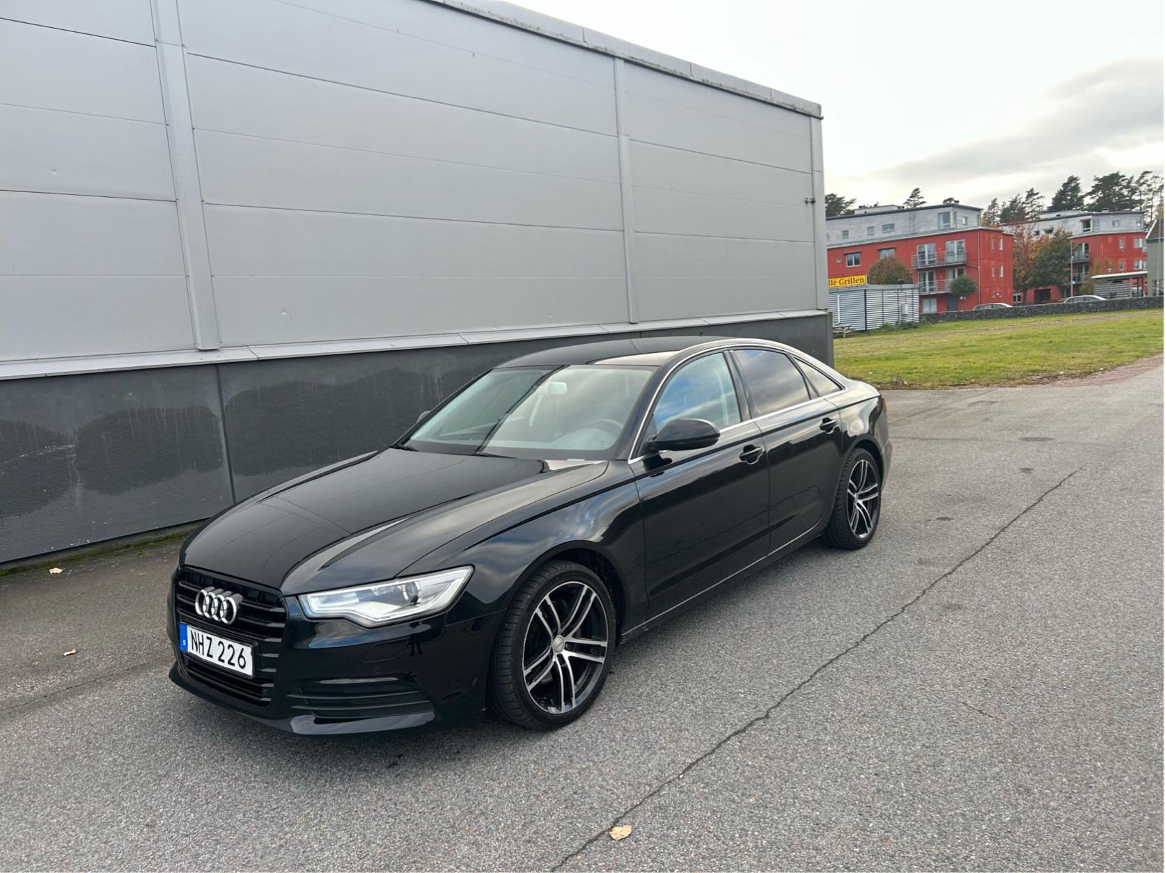 Audi A6 Sedan 2.0 TDI DPF  Multitronic, 177hp, 2014