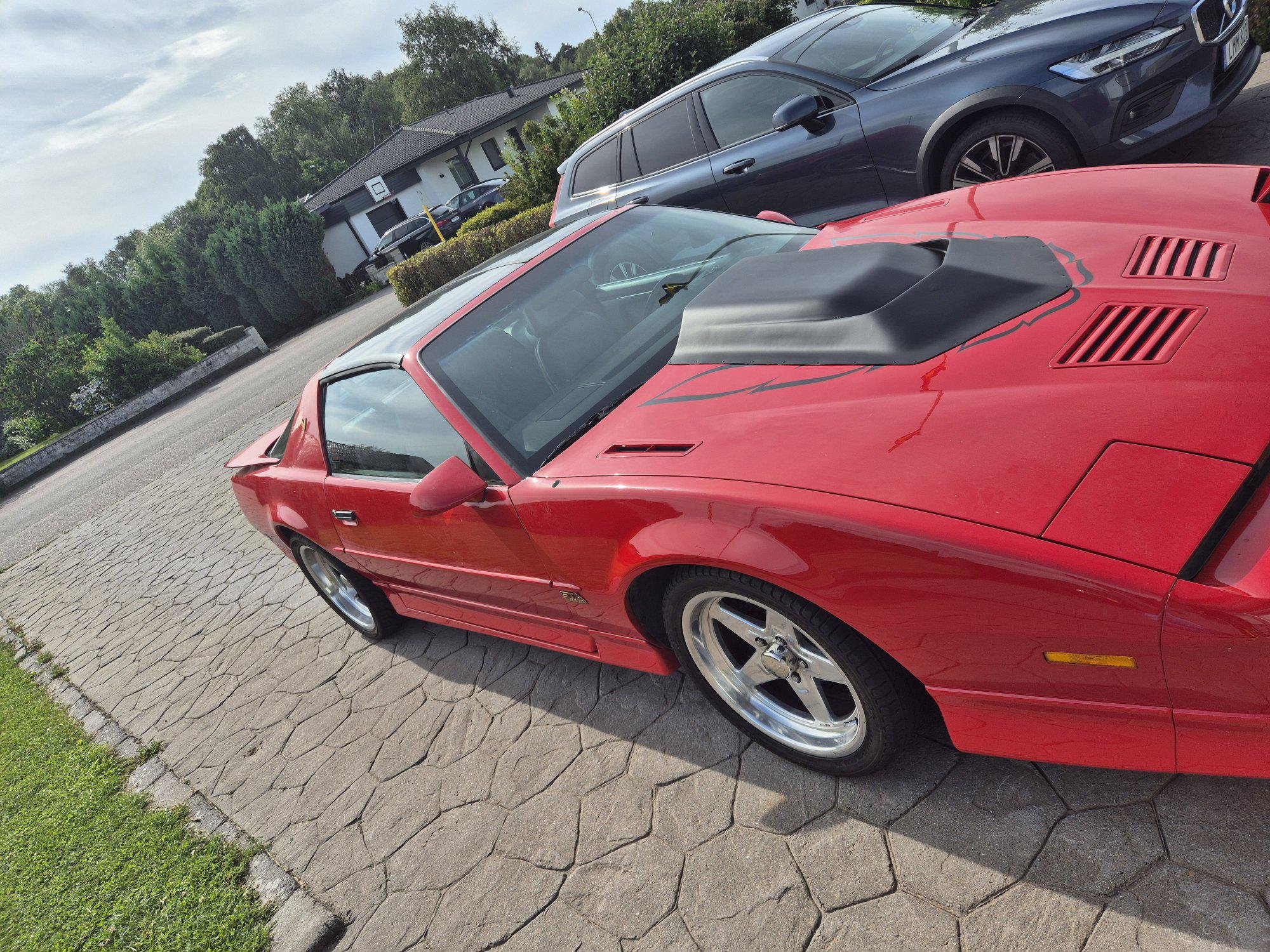 Pontiac Firebird 5.0 V8 Manuell, 5-trinn, 218hk, 1988