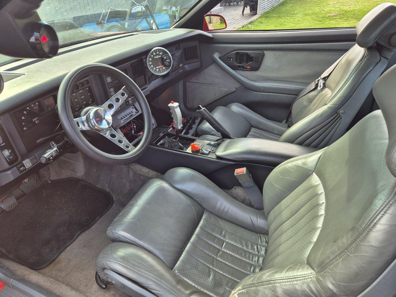 Pontiac Firebird 5.0 V8 Manuell, 5-trinn, 218hk, 1988