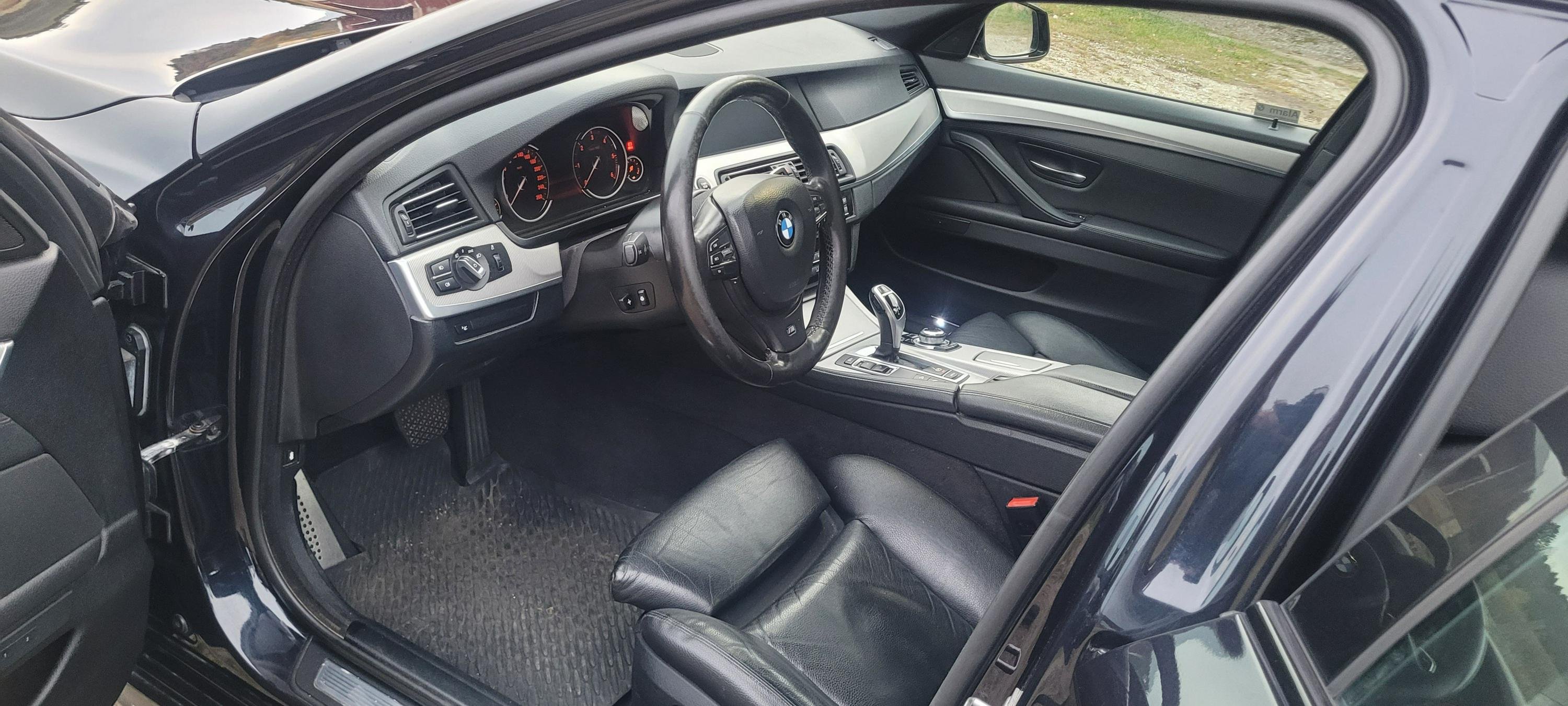 BMW 535d xDrive Touring Steptronic, 313hp, 2013