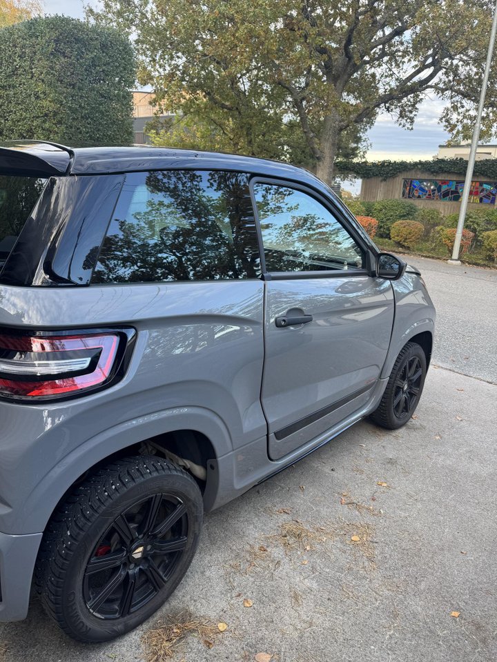 Ligier JS60 0.5 DCI CVT, 8hk, 2023