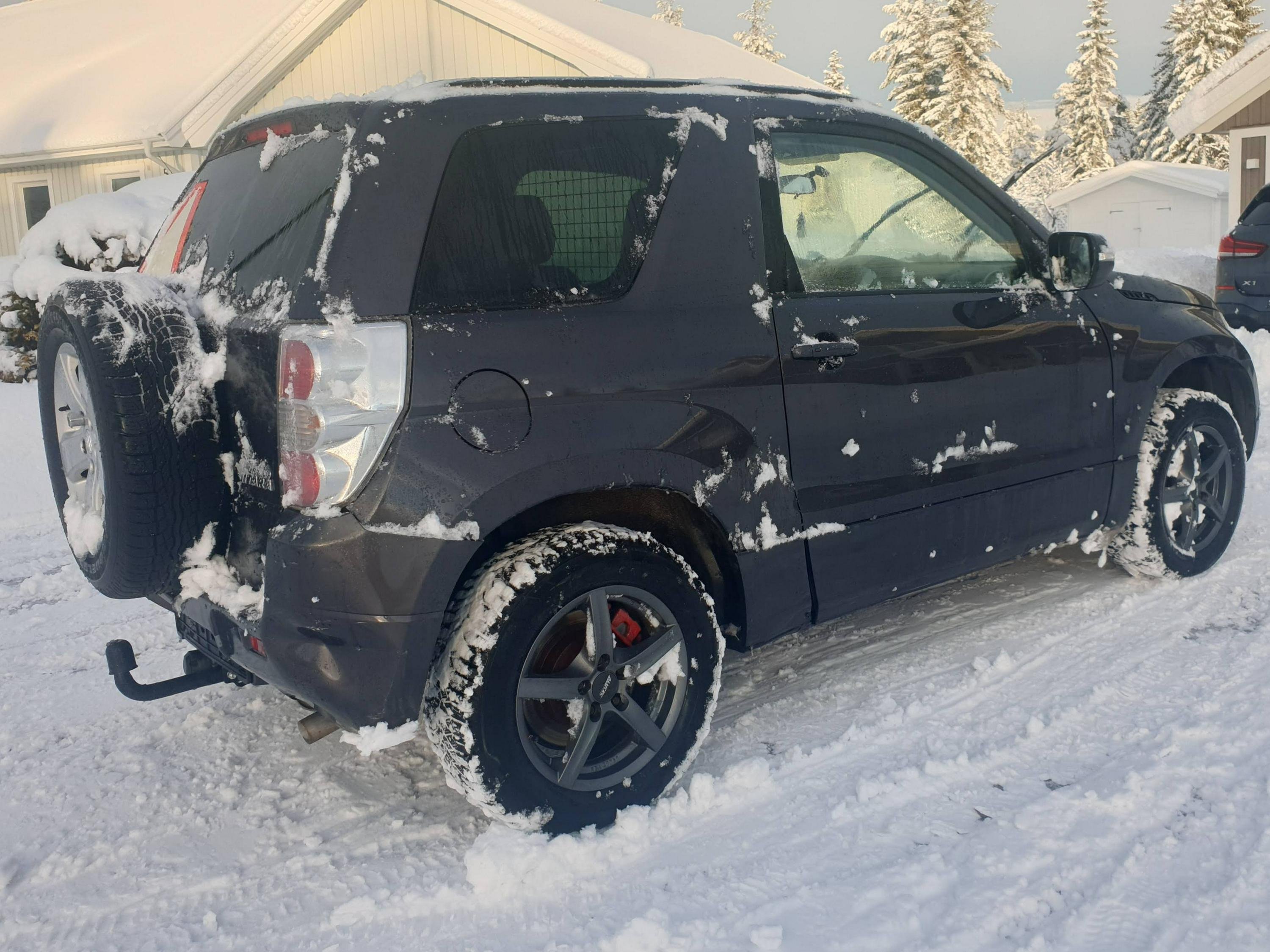 Suzuki Grand Vitara 3-dörrar 1.9 DDiS 4WD Manuell, 129hk, 2011