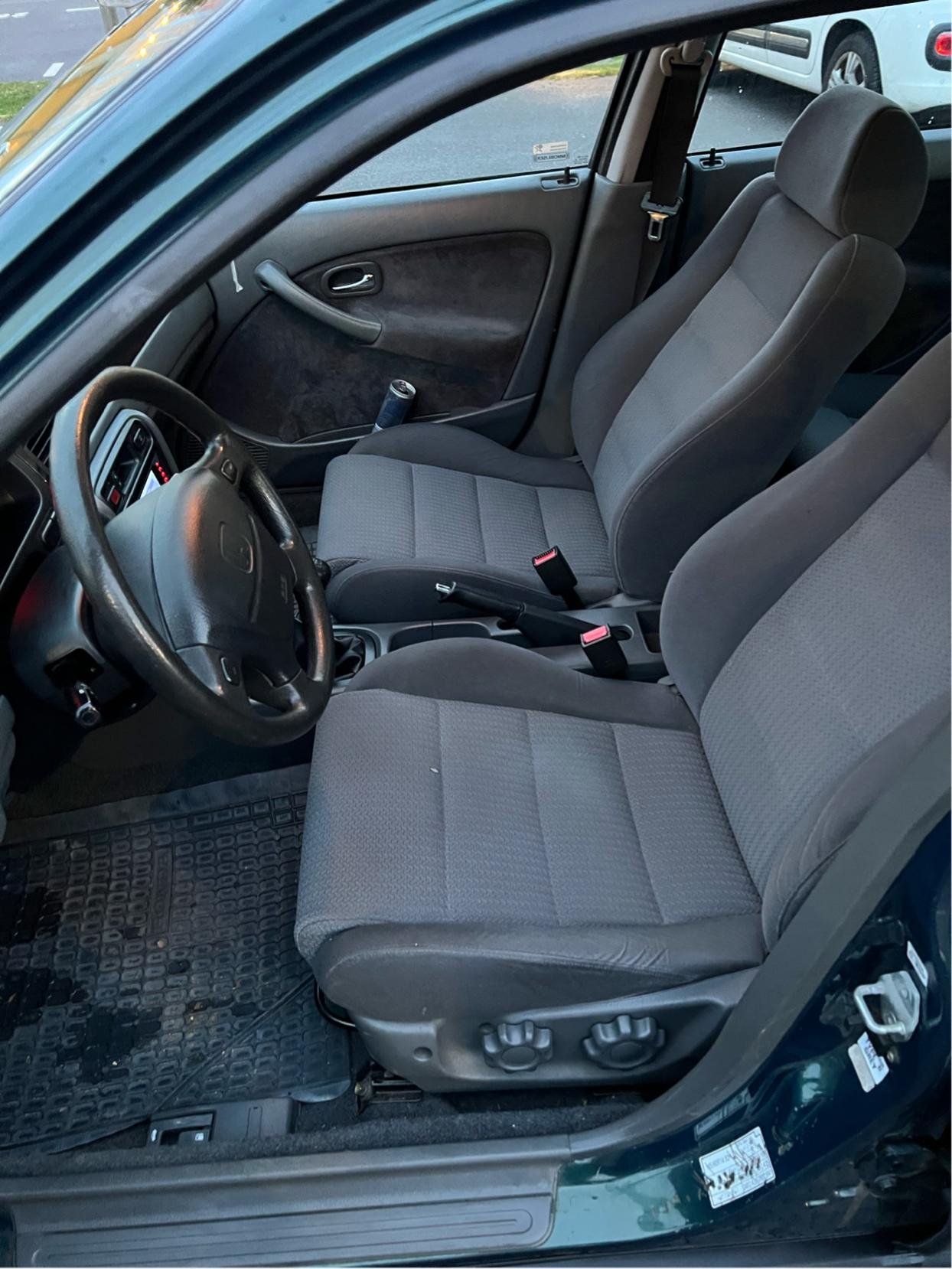 Honda Civic 5-door 1.5 Manual, 115hp, 1998