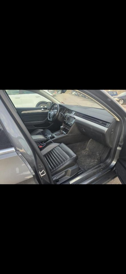 Volkswagen Passat Variant 2.0 TDI DPF SCR BMT 4Motion DSG Sequential, 190hp, 2016