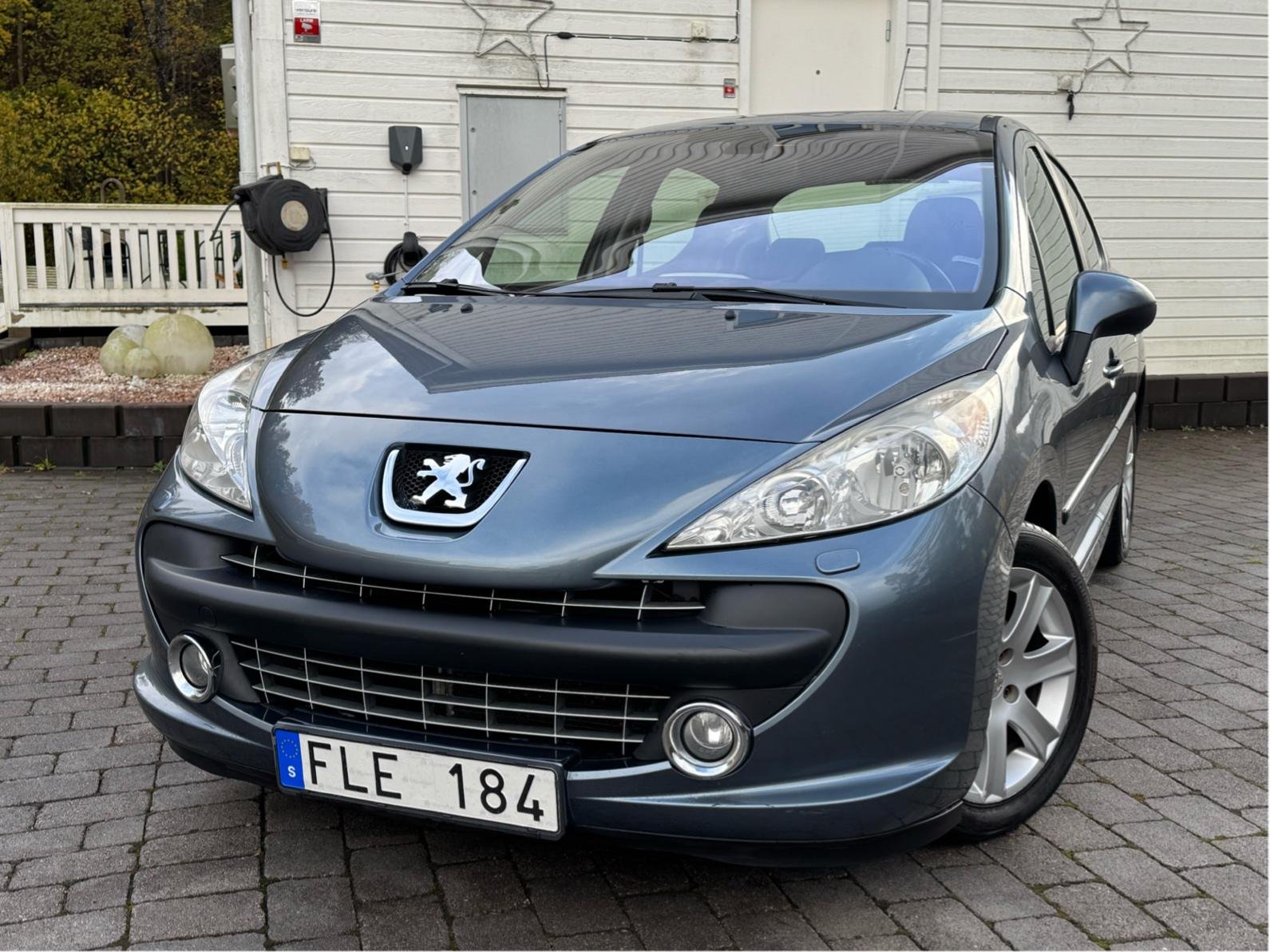 Peugeot 207 5-door 1.6 VTi Manual, 120hp, 2007