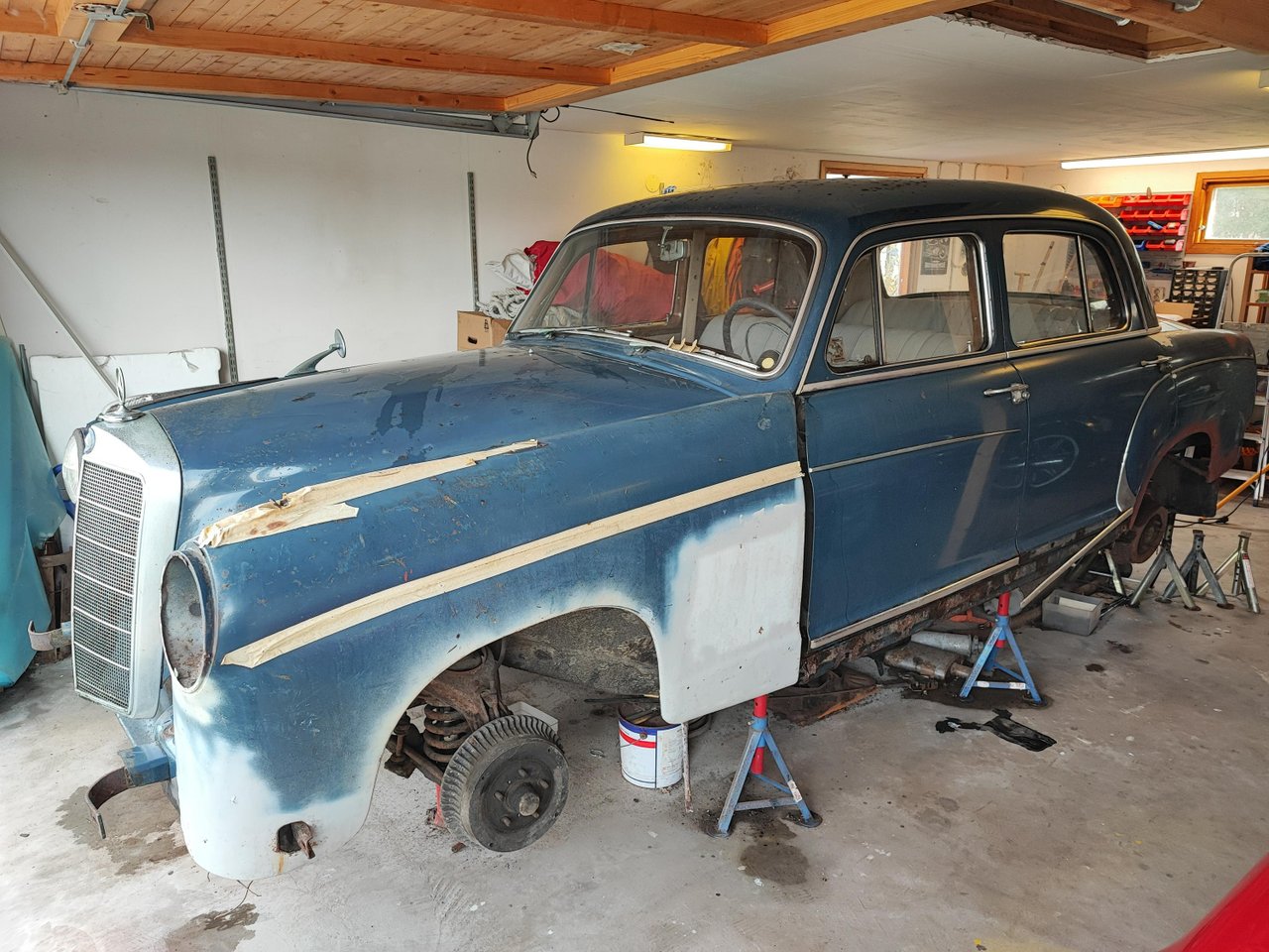 Mercedes-Benz W180II 220 S