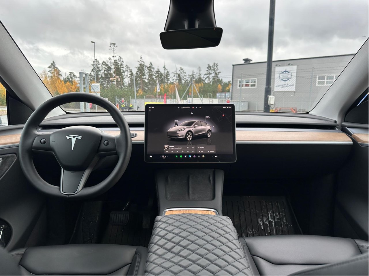 Tesla Model Y Long Range AWD, 514hp, 2023