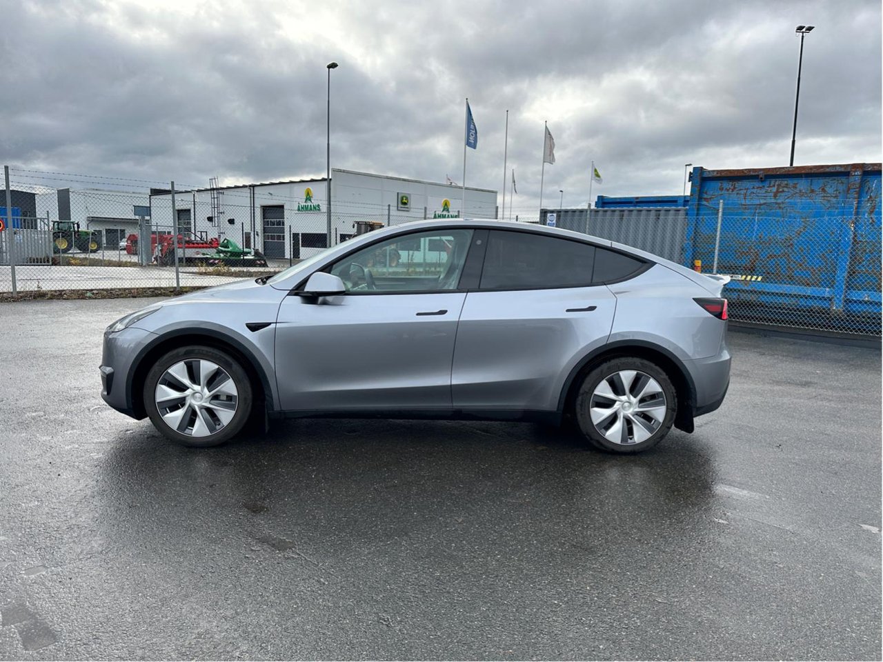 Tesla Model Y Long Range AWD, 514hp, 2023