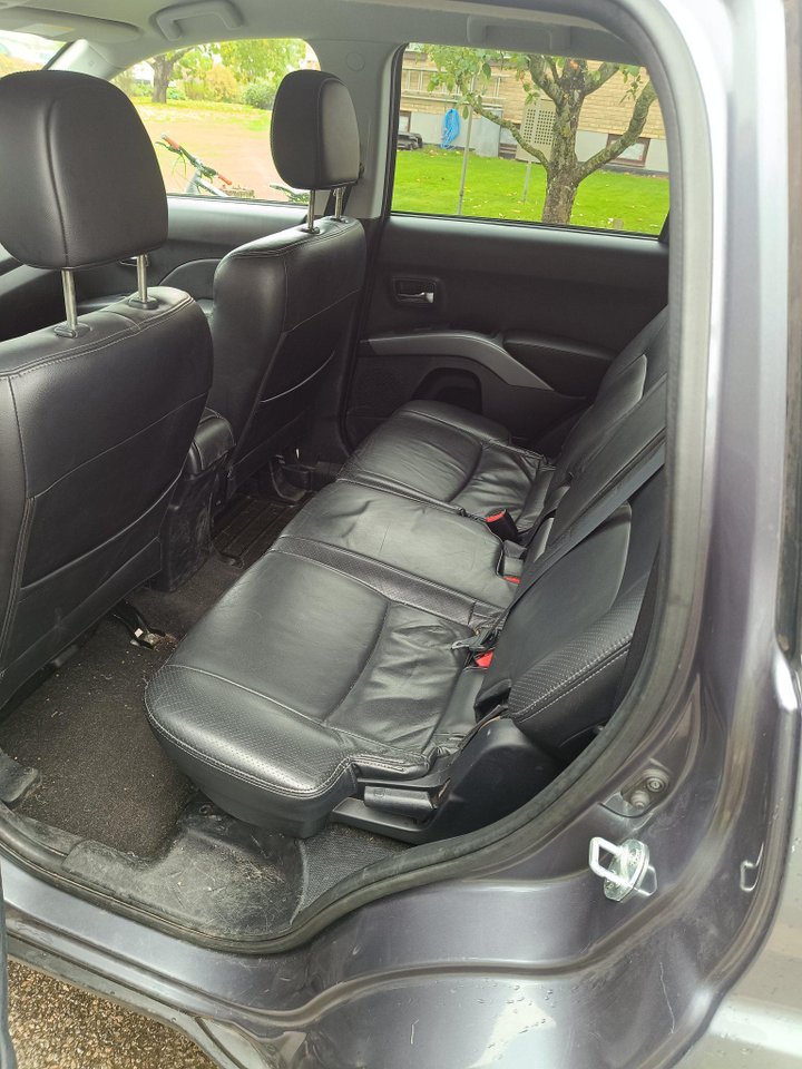 Mitsubishi Outlander 2.4 4WD CVT, 170hk, 2008