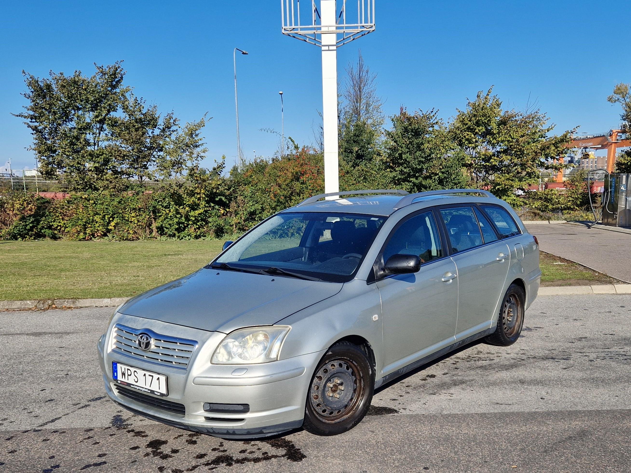 Toyota Avensis Combi 1.8 VVT-i Manual, 129hp, 2005