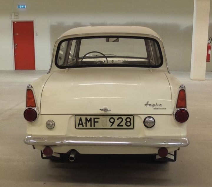Ford Anglia Deluxe 1.0 Manual, 39hp, 1966