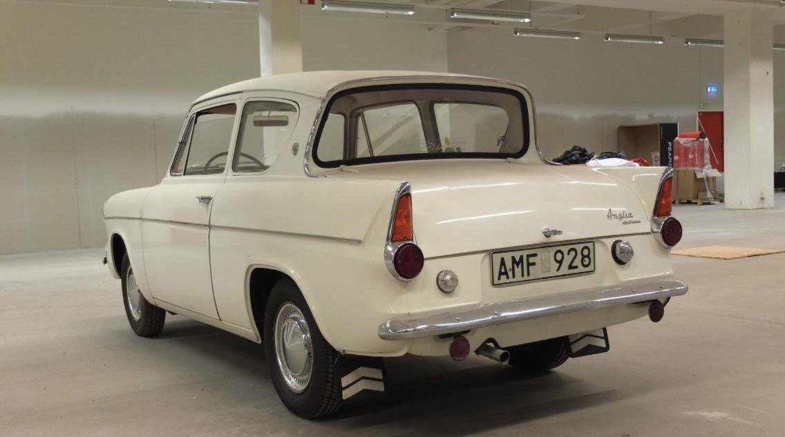 Ford Anglia Deluxe 1.0 Manual, 39hp, 1966
