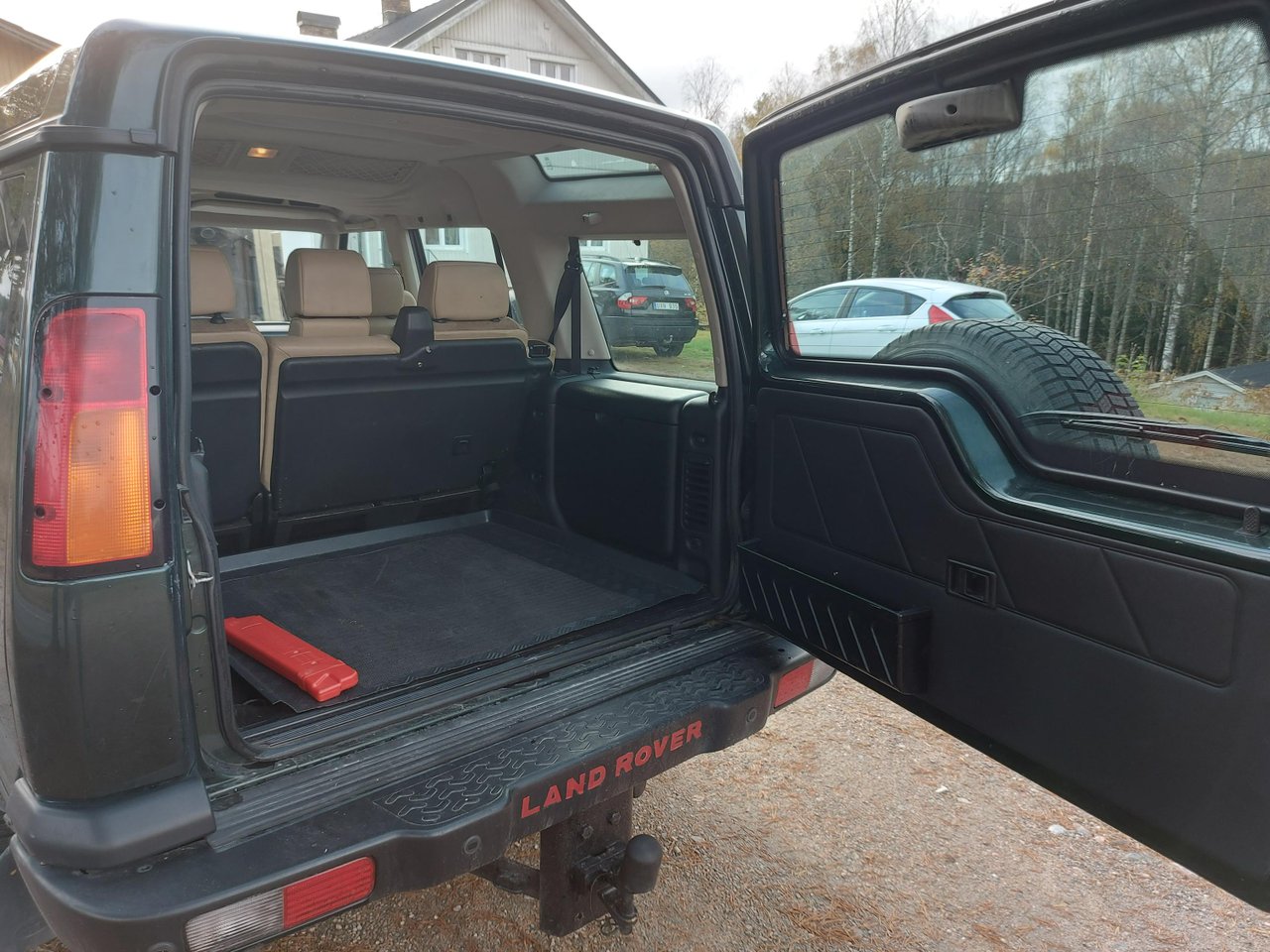 Land Rover Discovery 2.5 Td5 4WD Automatic, 139hp, 2004