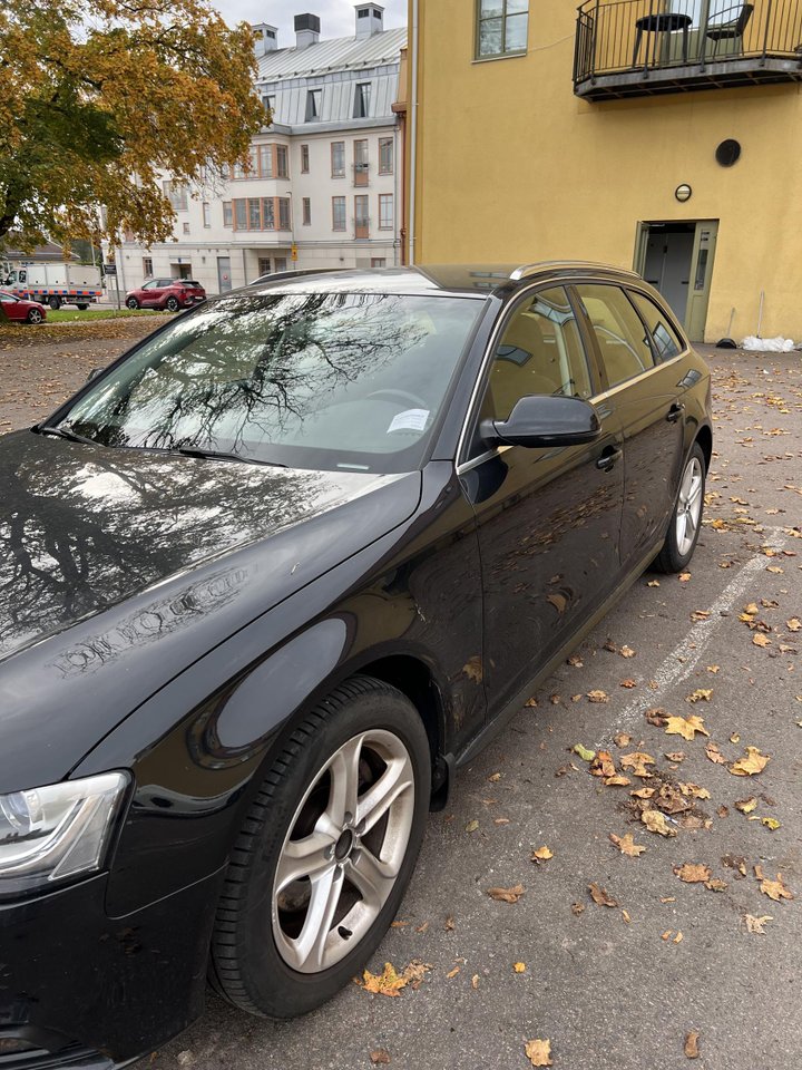 Audi A4 Avant 2.0 TDI DPF Multitronic, 143hk, 2013