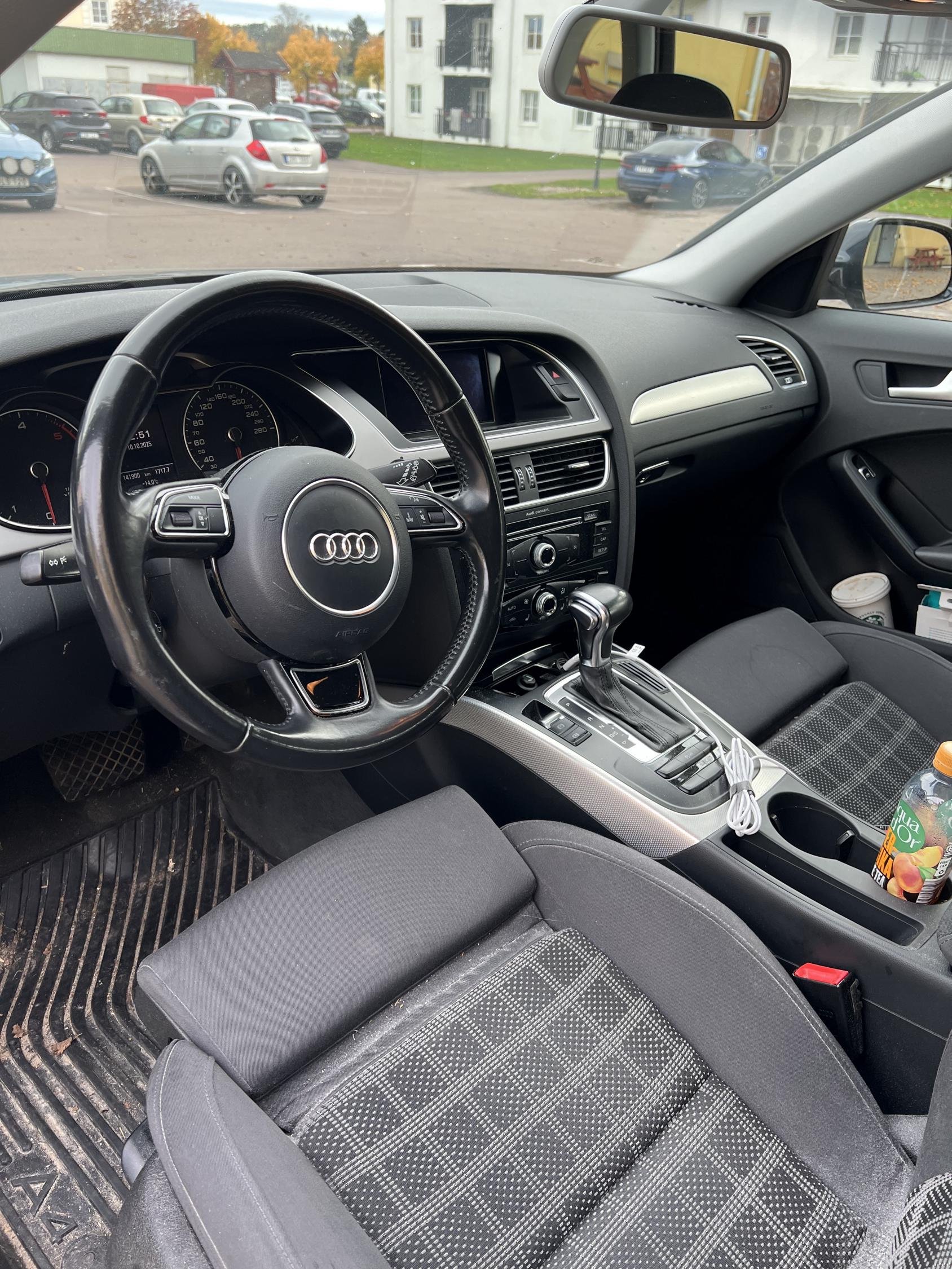 Audi A4 Avant 2.0 TDI DPF Multitronic, 143hk, 2013