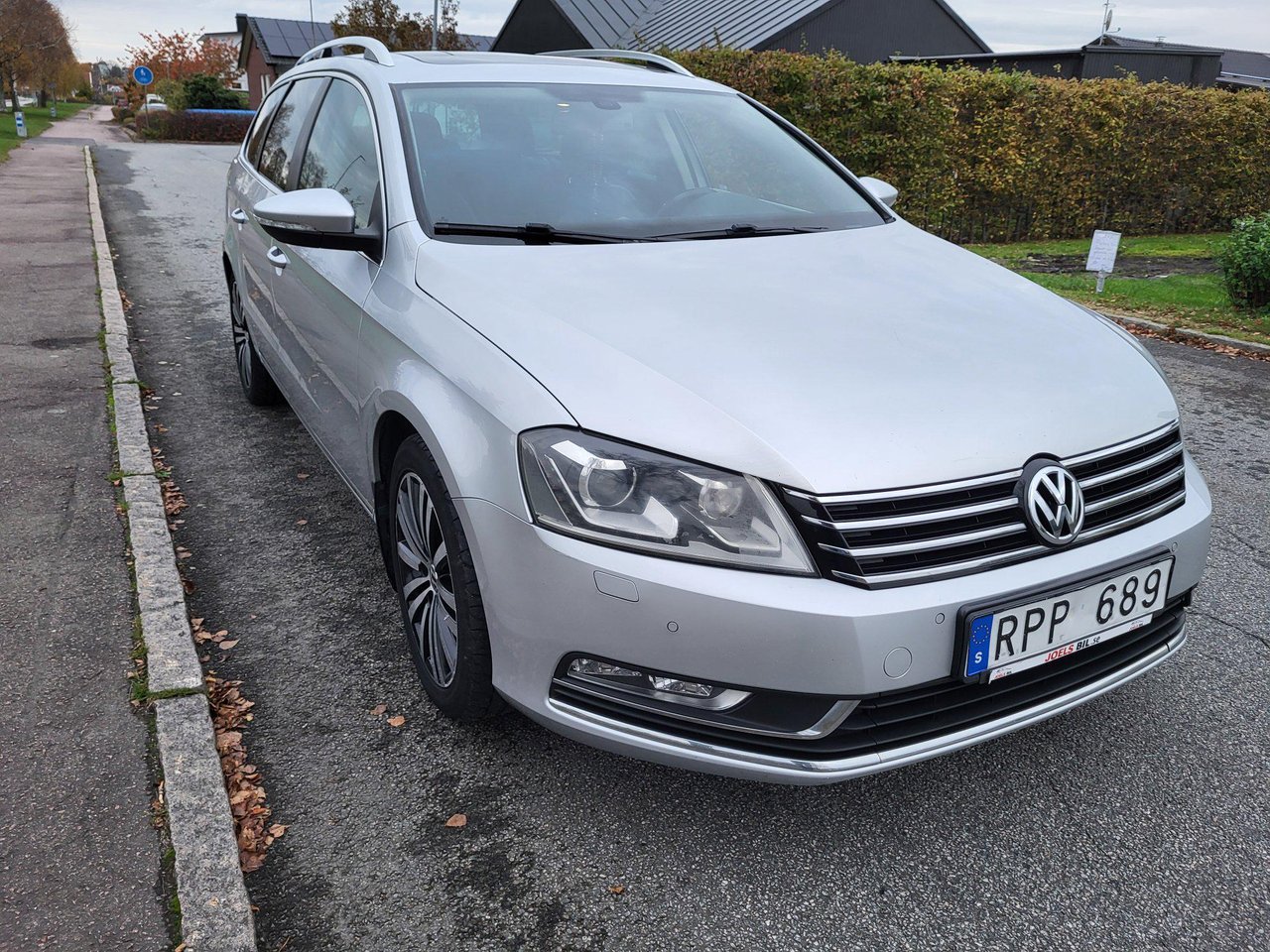 Volkswagen Passat Variant 2.0 TDI DPF BMT 4Motion DSG sekvensiell, 6-trinn, 170ps, 2012