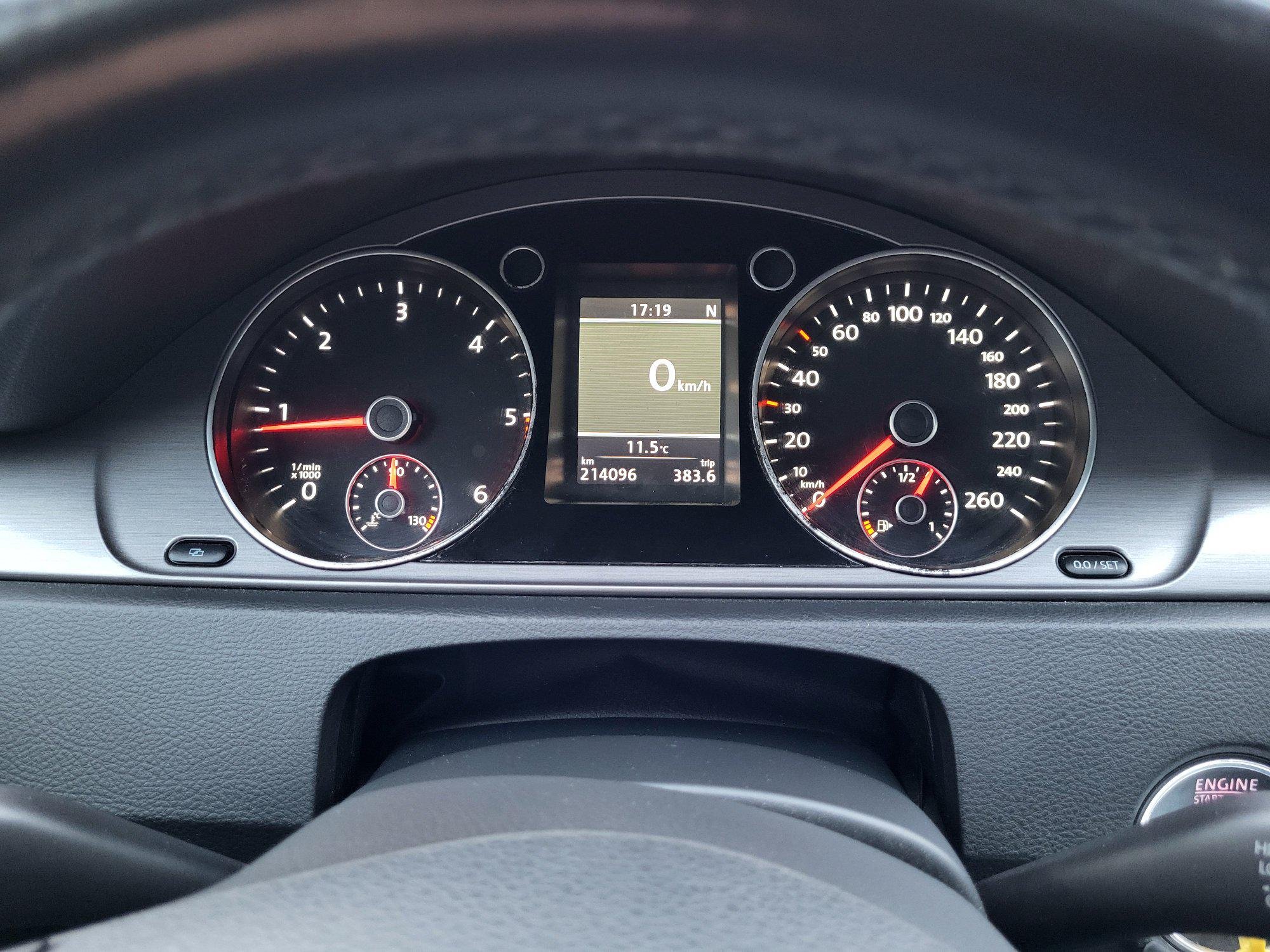 Volkswagen Passat Variant 2.0 TDI DPF BMT 4Motion DSG sekvensiell, 6-trinn, 170ps, 2012