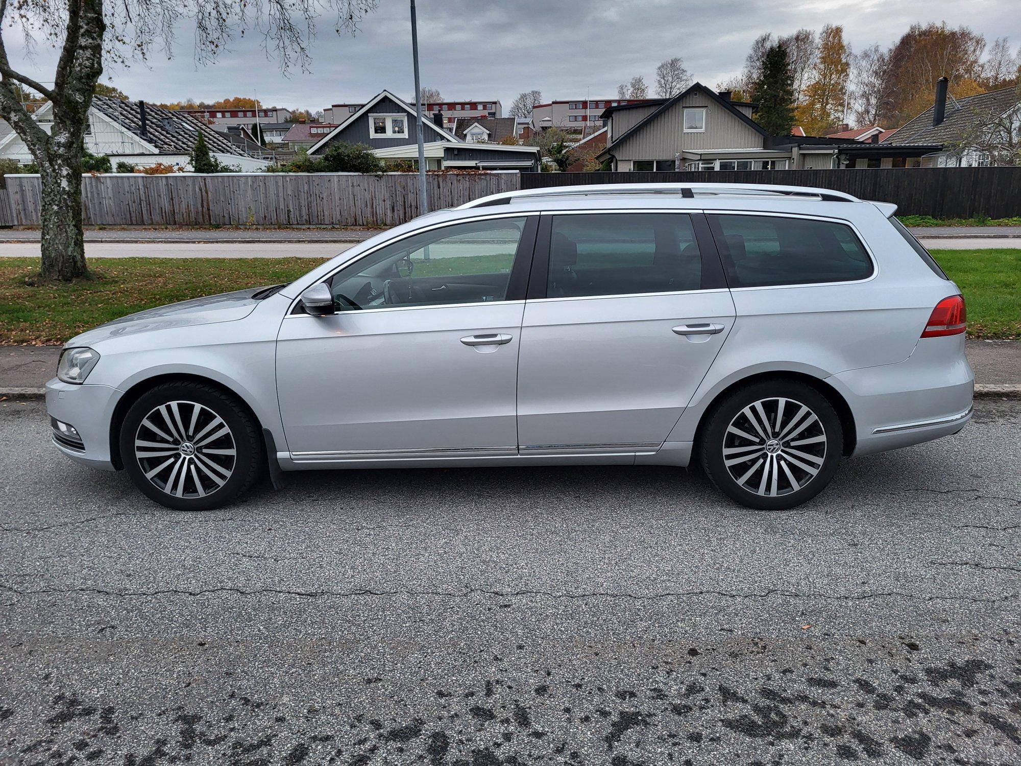 Volkswagen Passat Variant 2.0 TDI DPF BMT 4Motion DSG sekvensiell, 6-trinn, 170ps, 2012