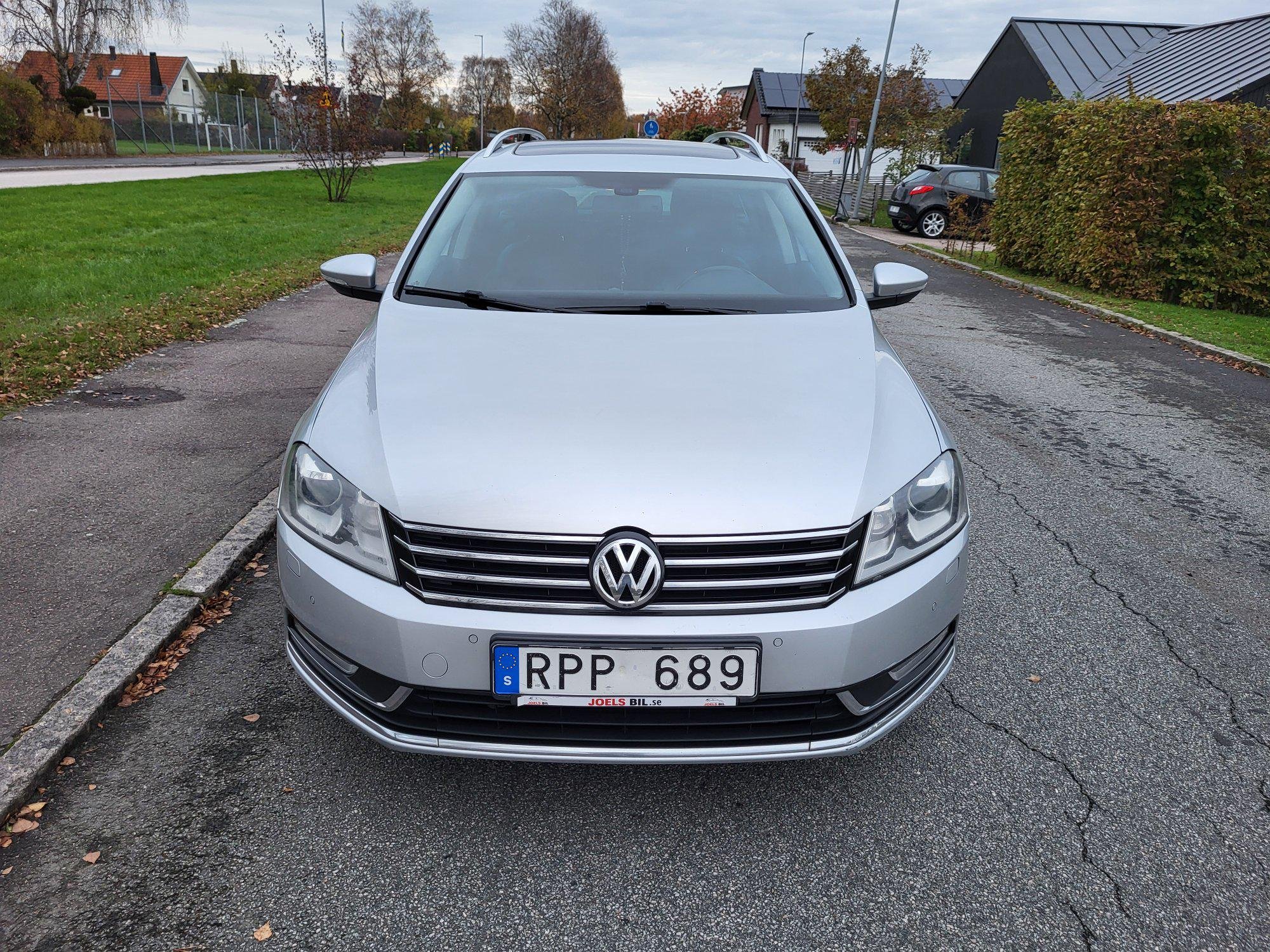 Volkswagen Passat Variant 2.0 TDI DPF BMT 4Motion DSG sekvensiell, 6-trinn, 170ps, 2012