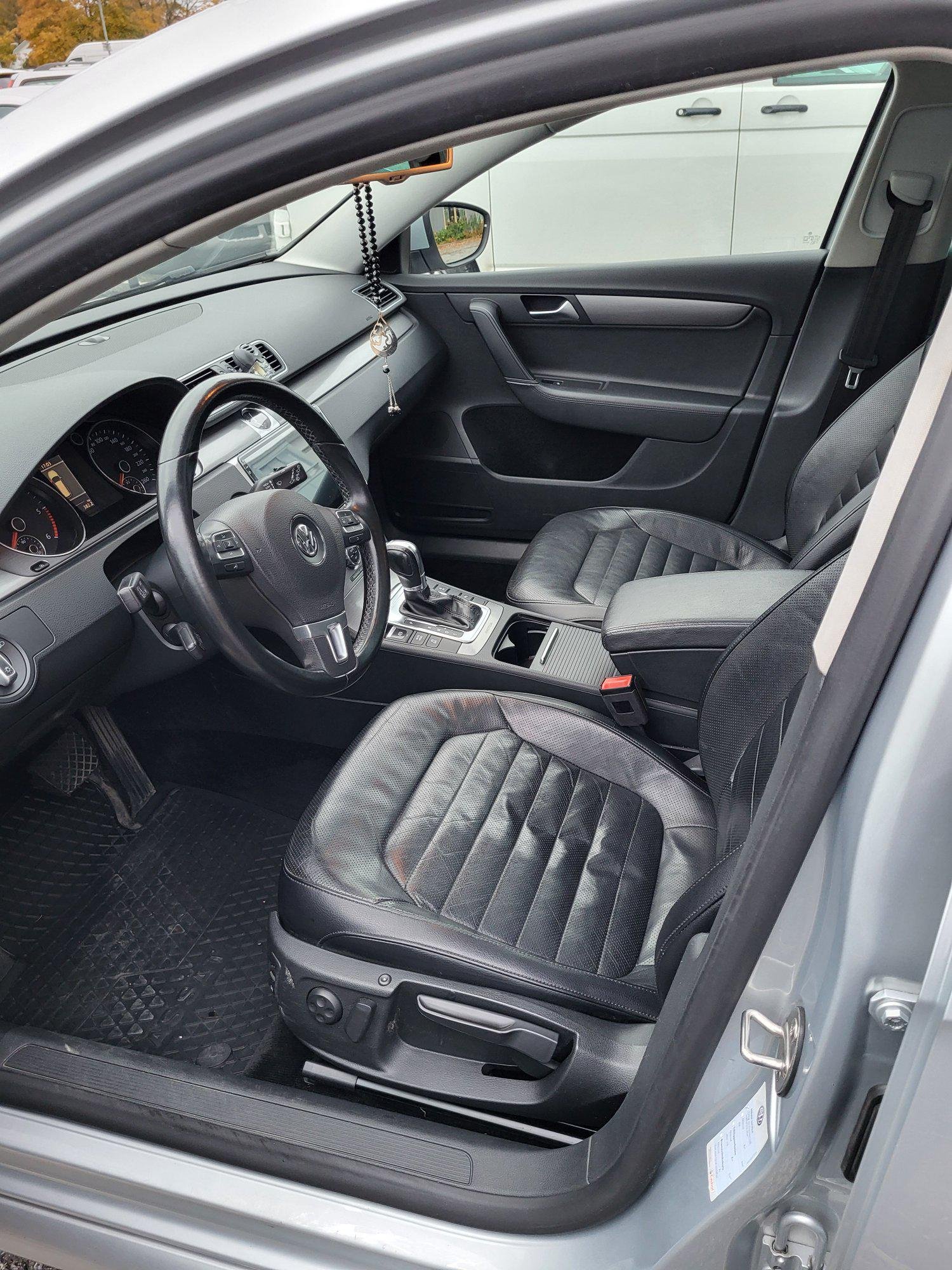 Volkswagen Passat Variant 2.0 TDI DPF BMT 4Motion DSG sekvensiell, 6-trinn, 170ps, 2012