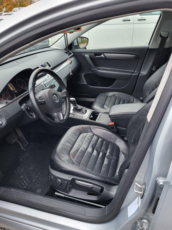 Volkswagen Passat Variant 2.0 TDI DPF BMT 4Motion DSG sekvensiell, 6-trinn, 170ps, 2012