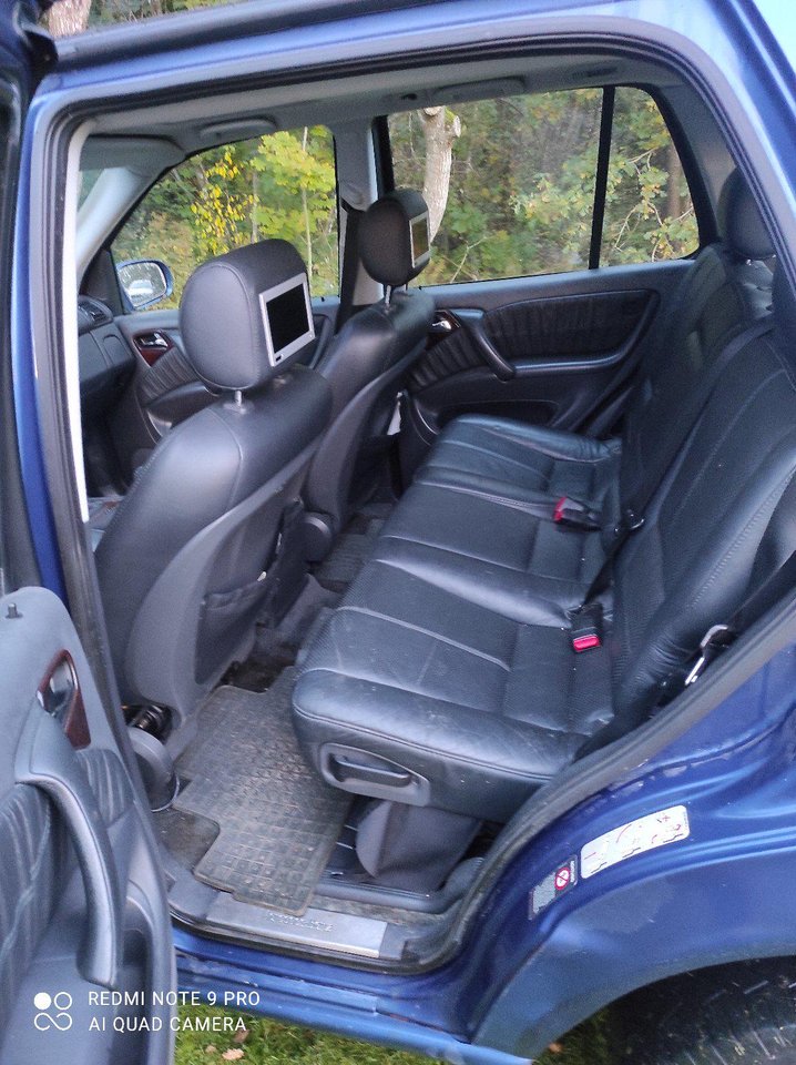 Mercedes-Benz ML 320 Automatic, 218hp, 2002