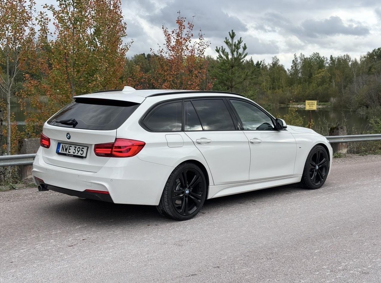 BMW 318d Touring Manuell, 150hk, 2016