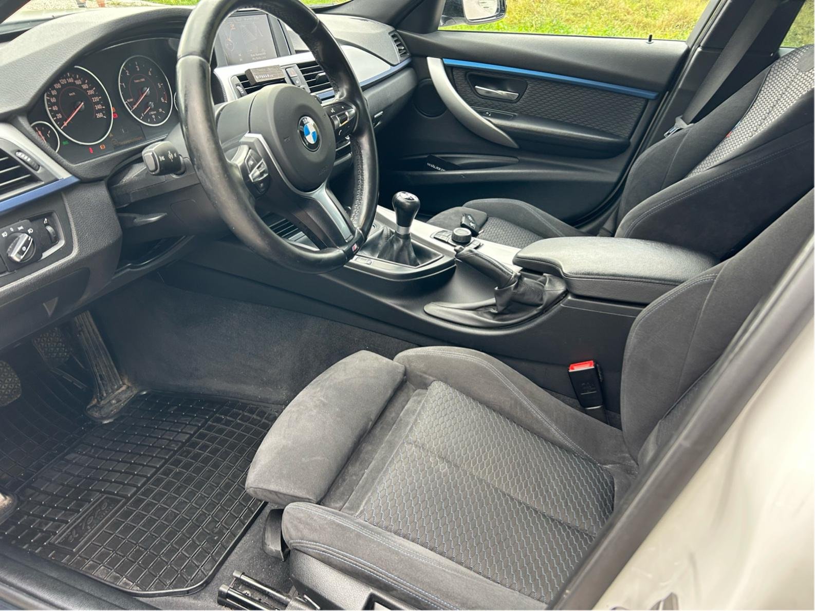 BMW 318d Touring Manuell, 150hk, 2016