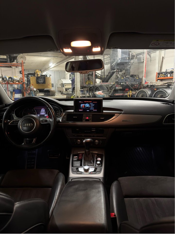 Audi A6 allroad quattro 3.0 TDI V6 DPF quattro S Tronic, 204hk, 2014