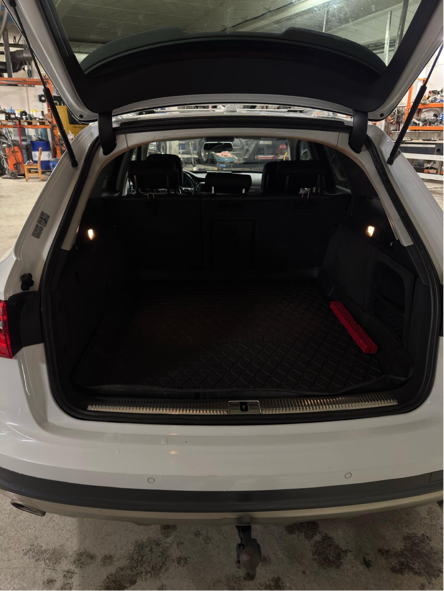 Audi A6 allroad quattro 3.0 TDI V6 DPF quattro S Tronic, 204hk, 2014