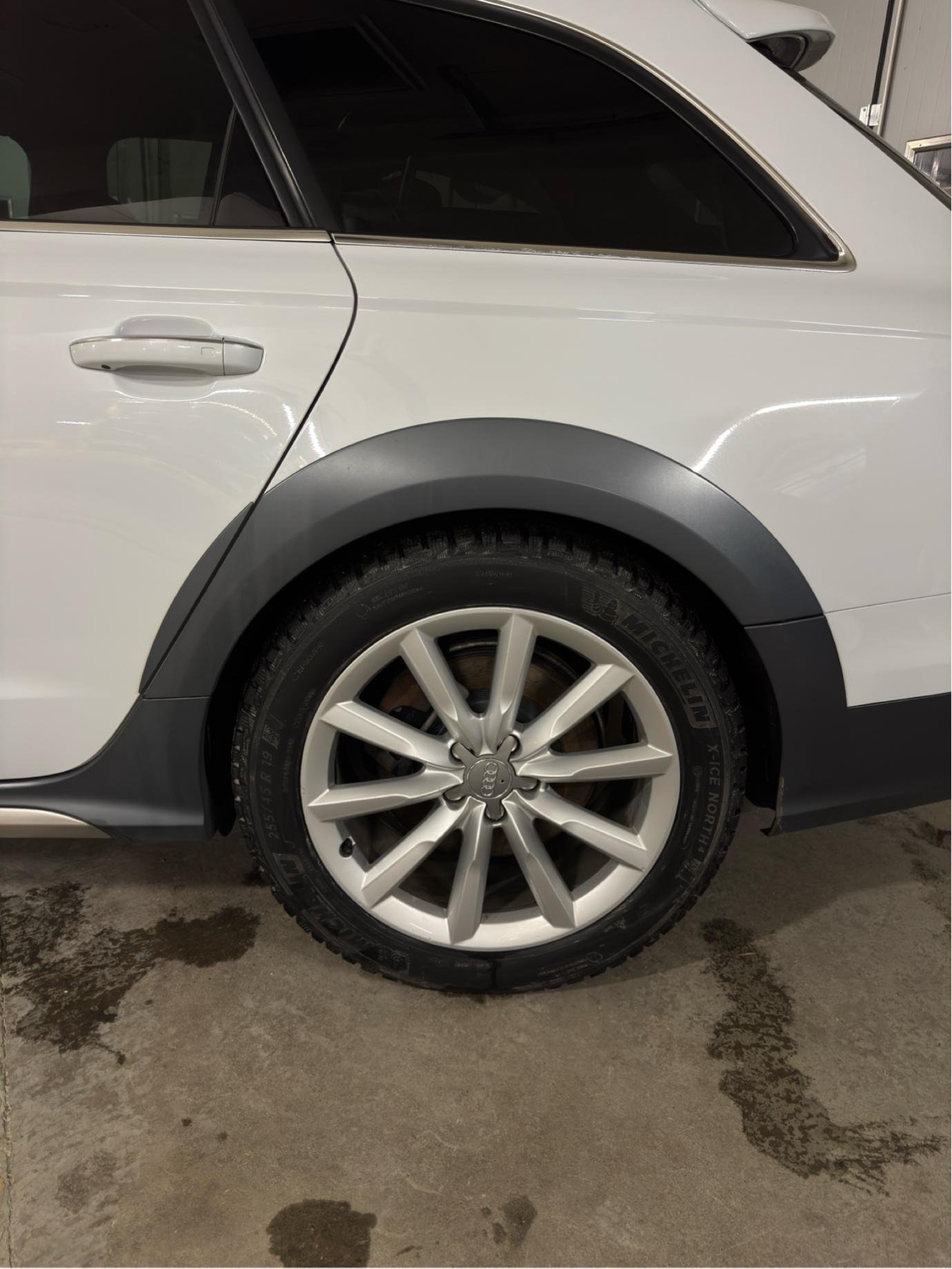 Audi A6 allroad quattro 3.0 TDI V6 DPF quattro S Tronic, 204hk, 2014