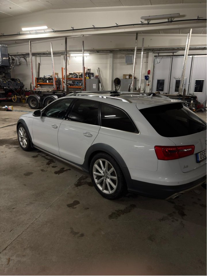 Audi A6 allroad quattro 3.0 TDI V6 DPF quattro S Tronic, 204hk, 2014