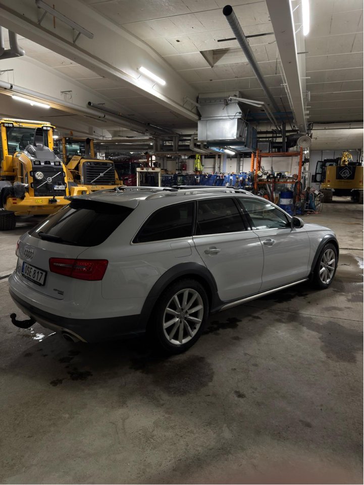Audi A6 allroad quattro 3.0 TDI V6 DPF quattro S Tronic, 204hk, 2014