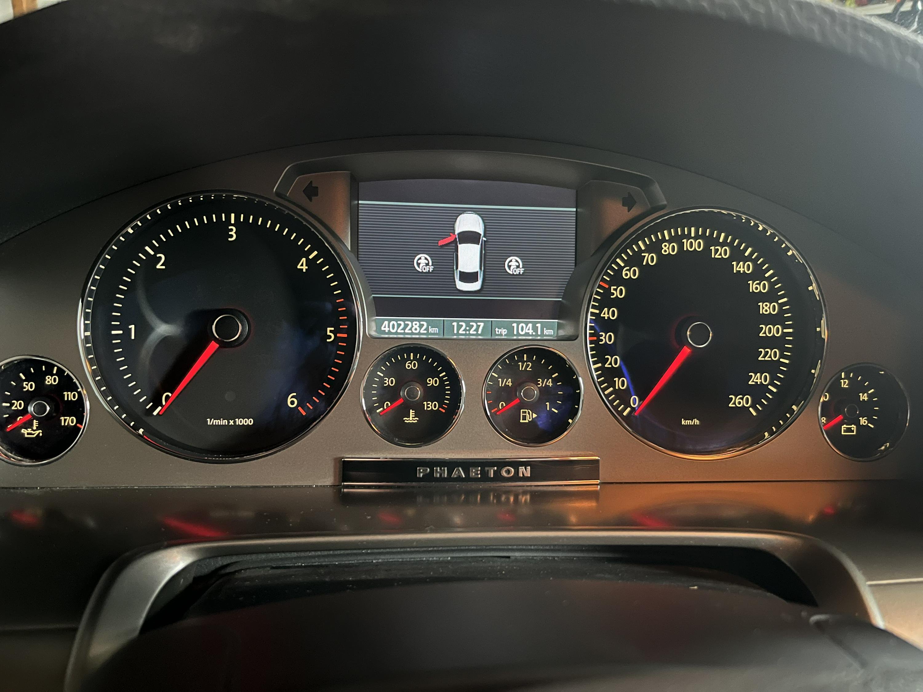 Volkswagen Phaeton 5-seater 3.0 V6 TDI DPF 4Motion TipTronic, 240hk, 2011