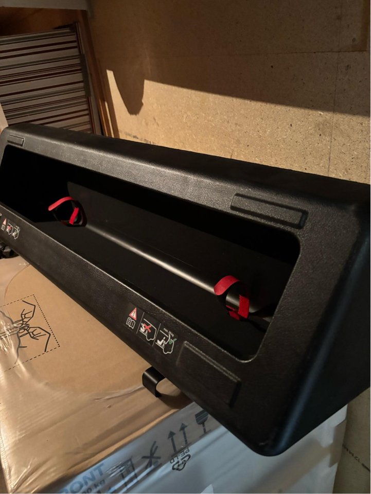 BAGAGERUMSLÅDA till bilen! Pa...