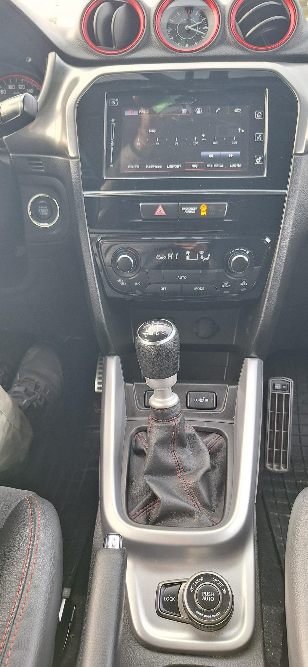 Suzuki Vitara 1.4 AllGrip Manuell, 140hk, 2017