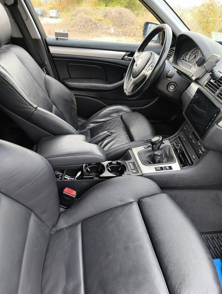 BMW 318i Sedan Manual, 143hp, 2004