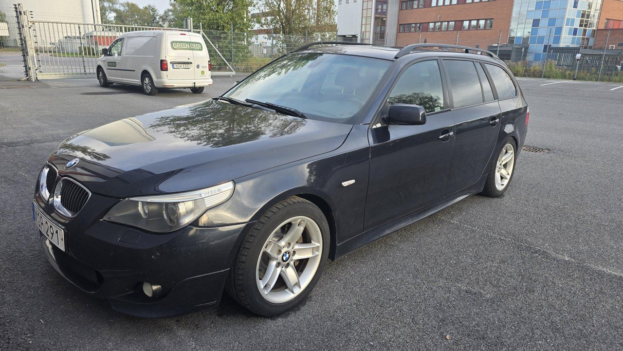BMW 525xi Touring Automatic, 218hp, 2006