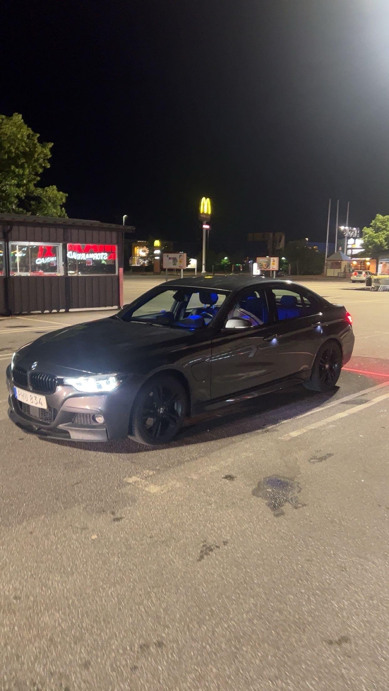 BMW 330e Sedan Steptronic, 252hp, 2017