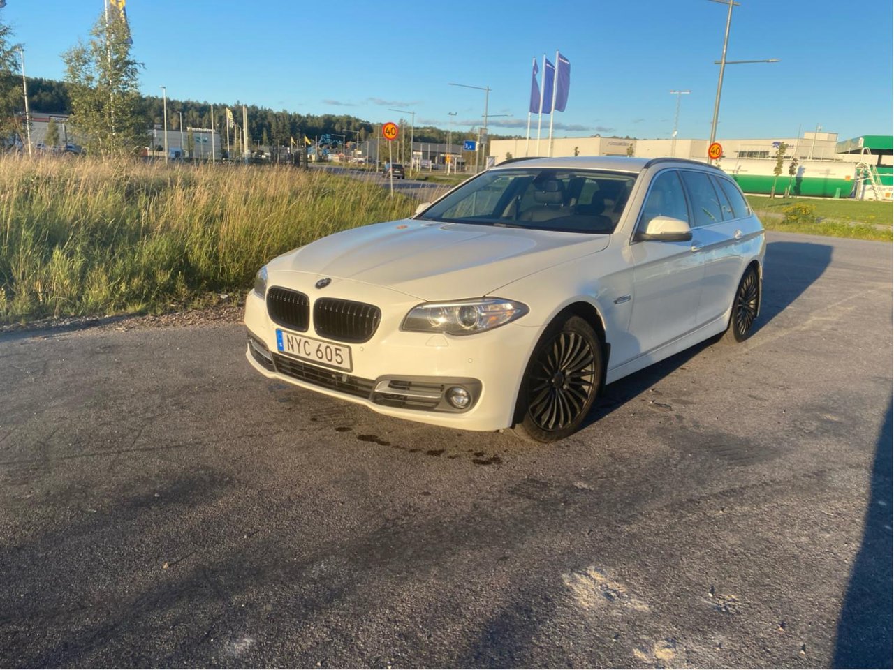 BMW 520d xDrive Touring Steptronic, 184hp, 2014