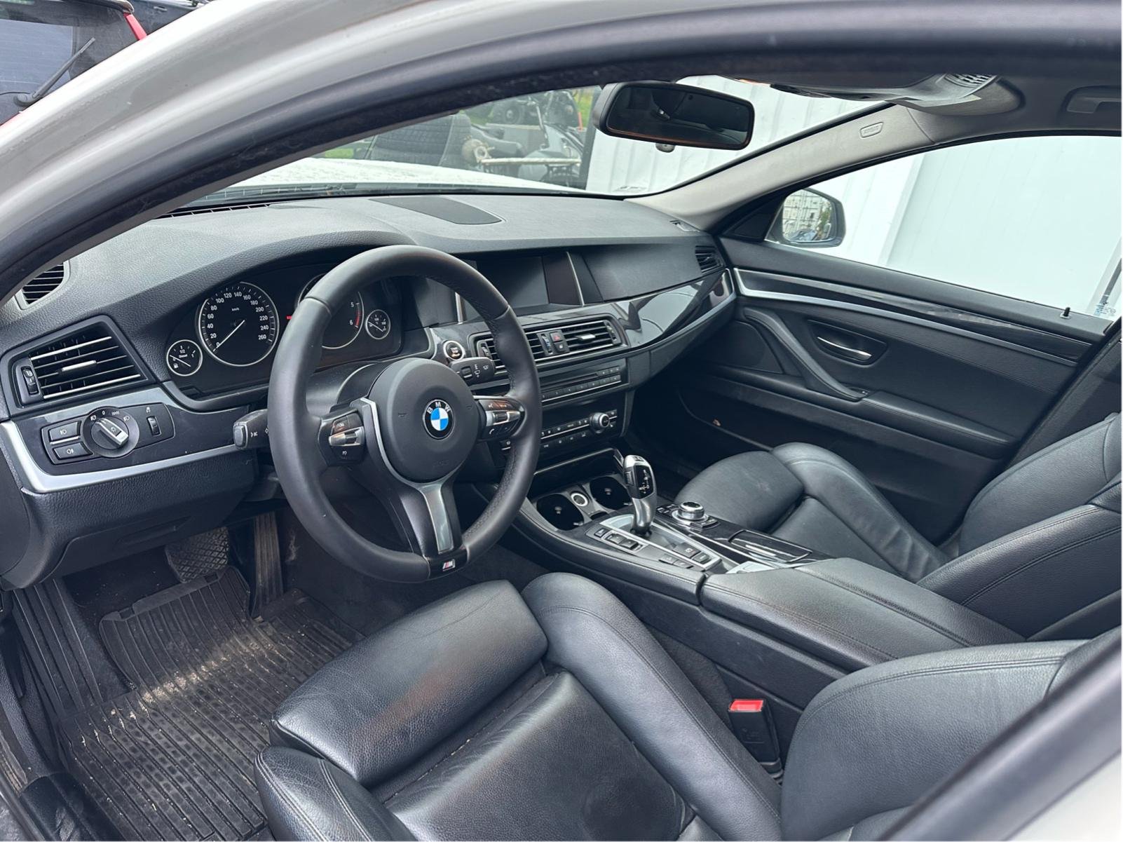 BMW 520d xDrive Touring Steptronic, 184hp, 2014